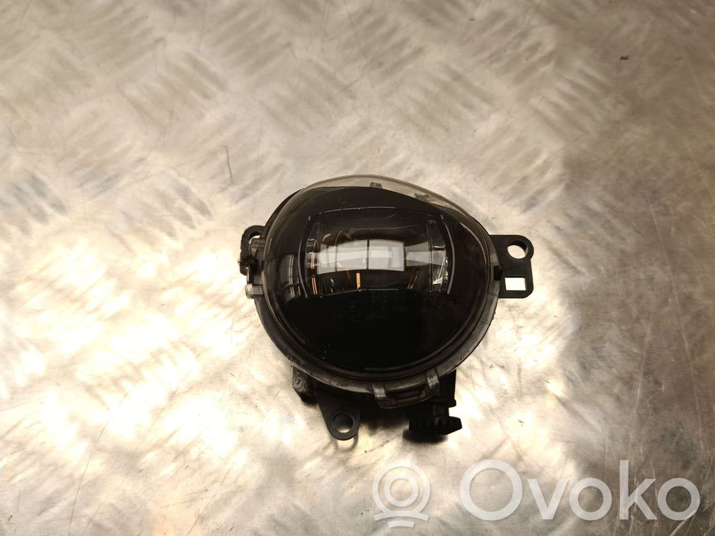Volvo XC40 Nebelscheinwerfer vorne 