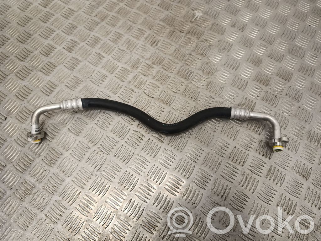 Polestar 2 Ilmastointilaitteen putki (A/C) 