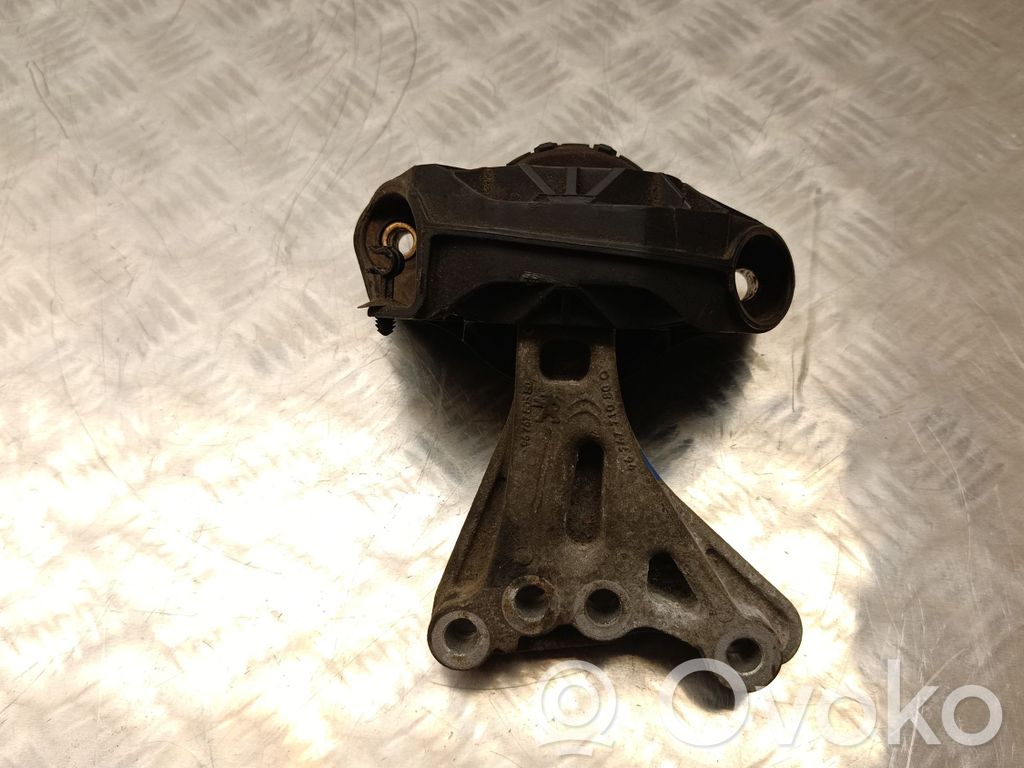 Peugeot 2008 I Dzinēja spilvens 