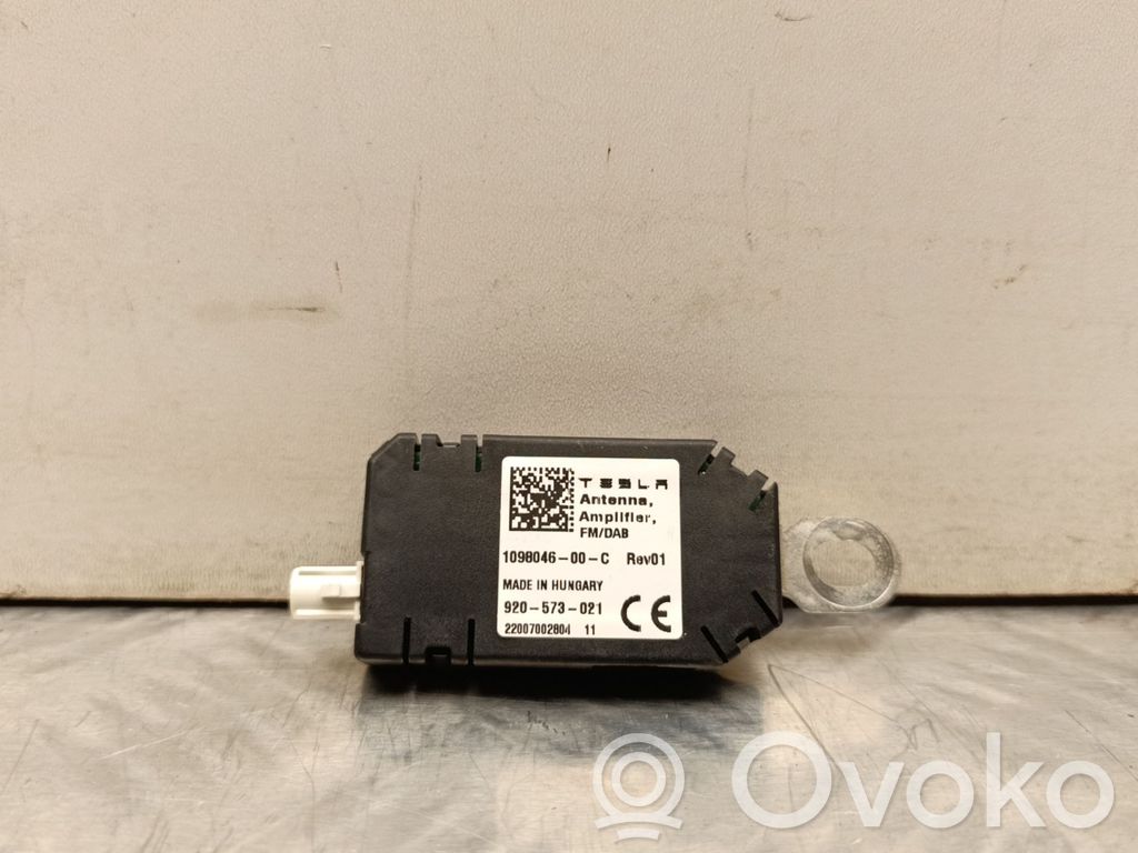 Antenos stiprintuvas   109804600C,22007002804,920573021