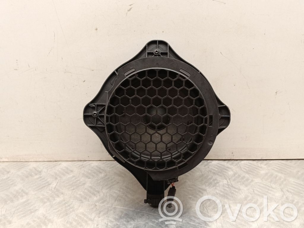 Citroen C4 III e-C4 Altavoz de la puerta delantera 