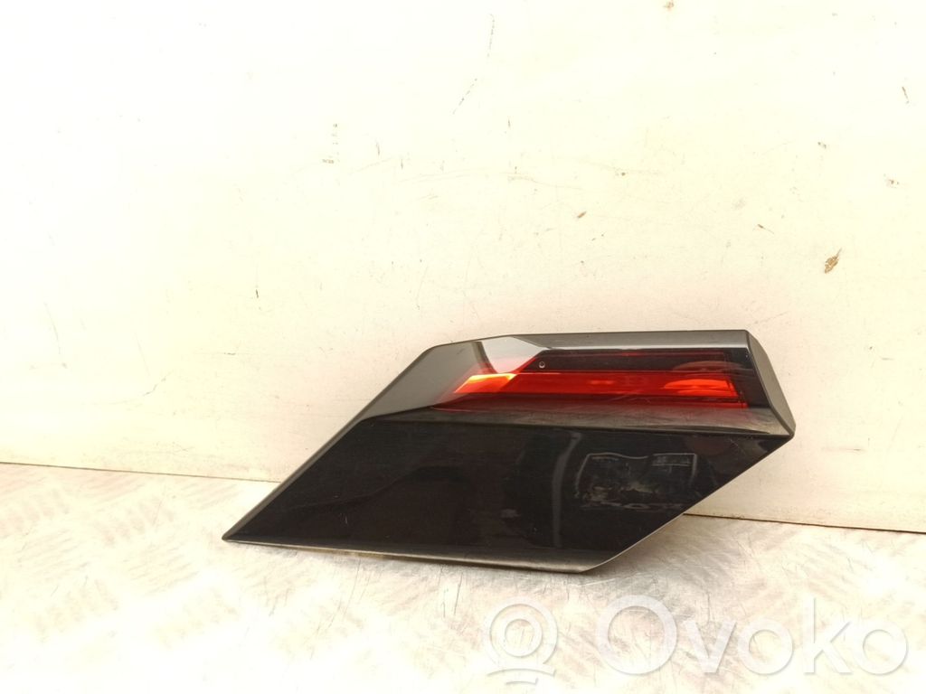 Citroen C4 III e-C4 Takavalon heijastin 