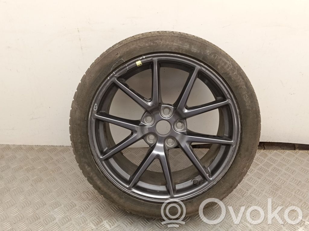 Tesla Model 3 Llanta de aleación R18 