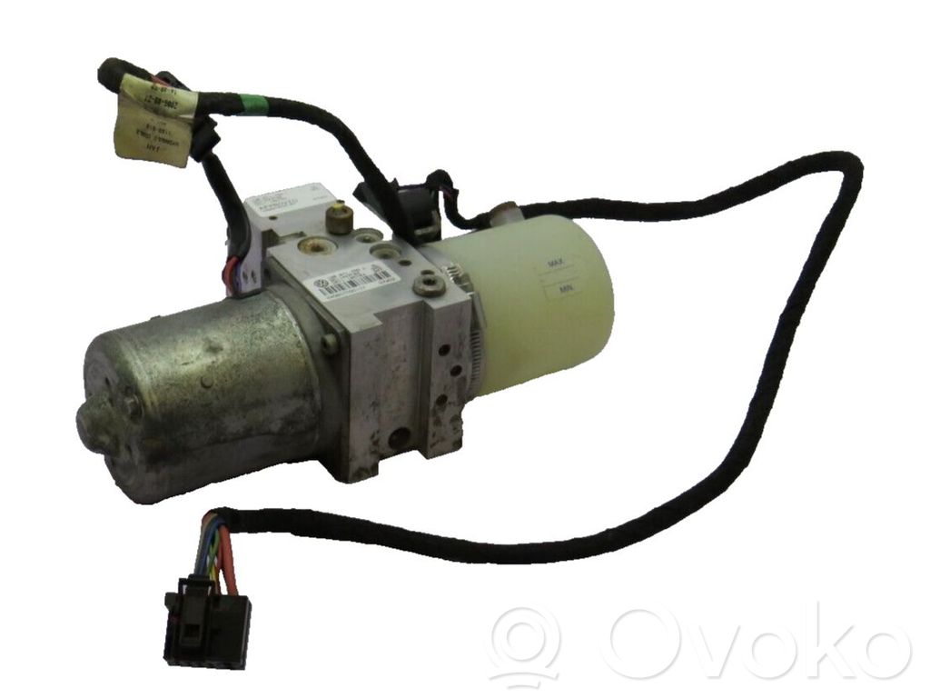 Volkswagen Eos Ohjaustehostimen pumppu 
