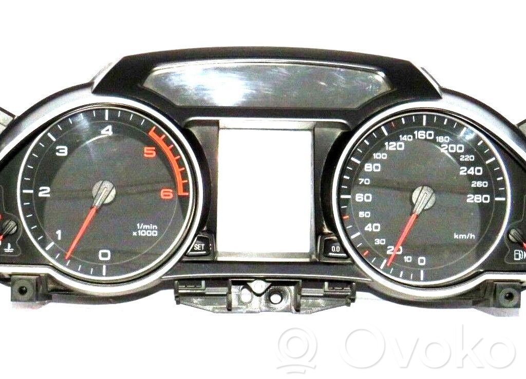 Audi A5 8T 8F Licznik / Prędkościomierz 