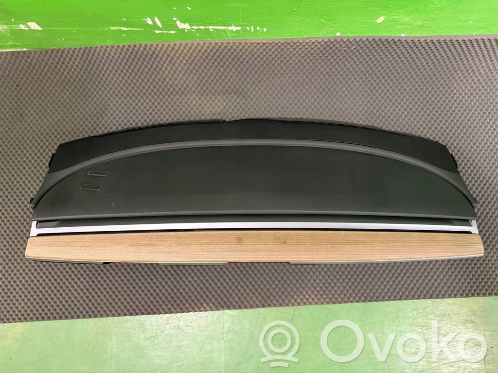 Tesla Model 3 Панель 