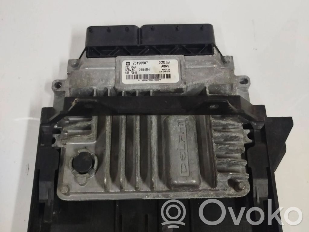 Opel Antara Engine control unit/module 