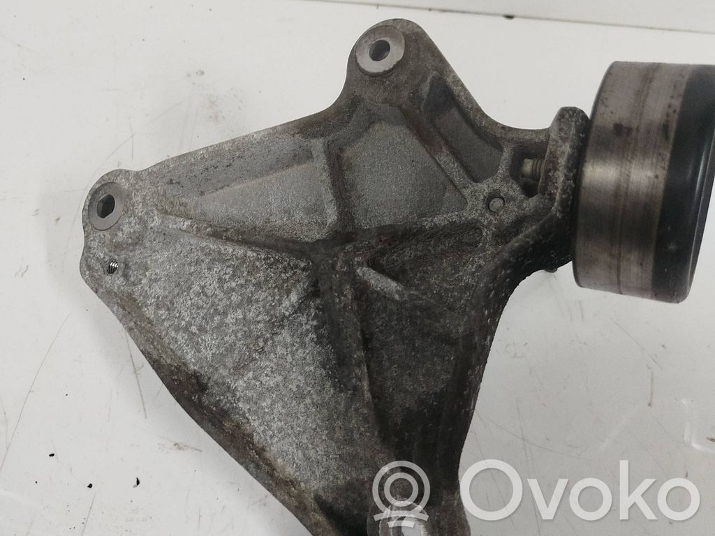 Opel Insignia A A/C compressor mount bracket 