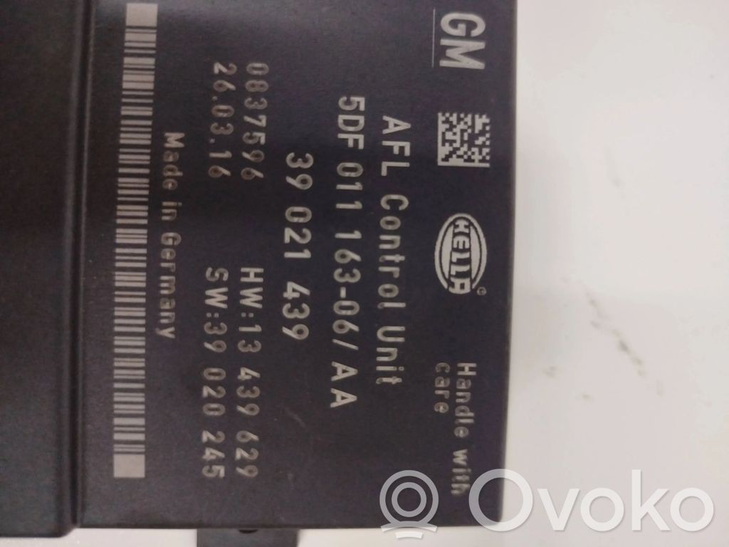 Opel Insignia A Light module LCM 