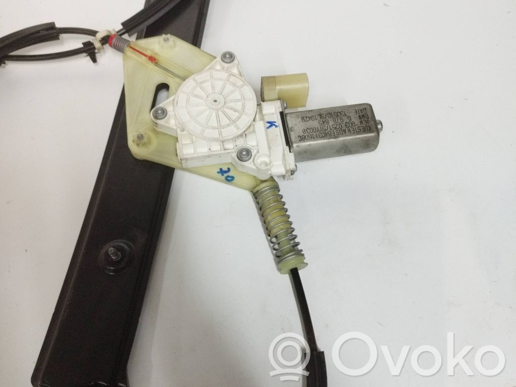BMW 1 E82 E88 Elektriskā loga pacelšanas mehānisma komplekts 