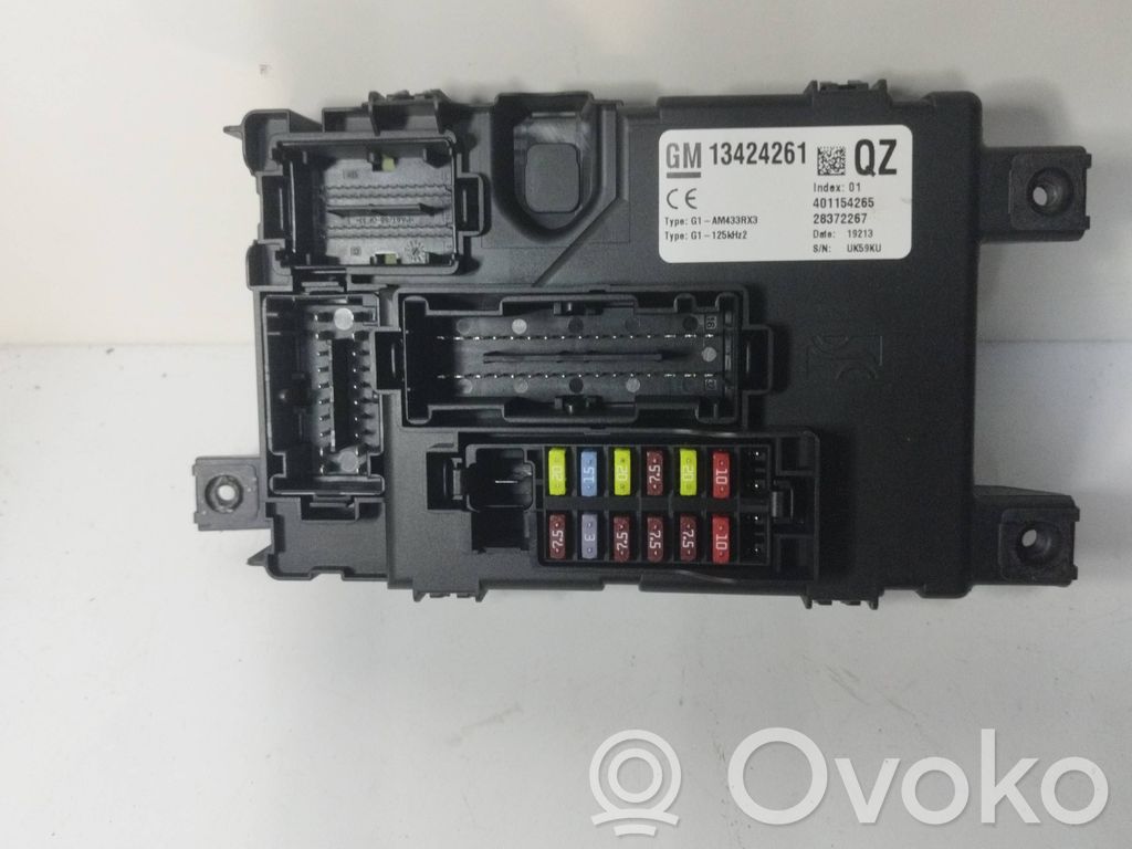 Opel Corsa D Módulo de fusible 