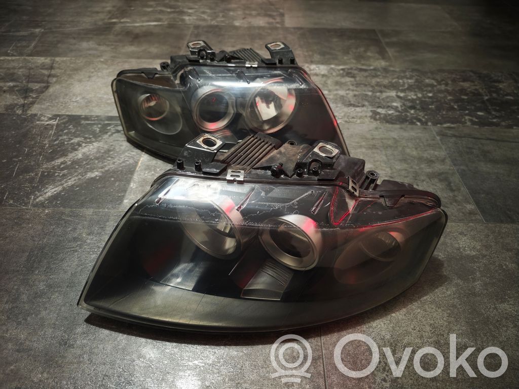 Audi A4 S4 B6 8E 8H Scheinwerfer 