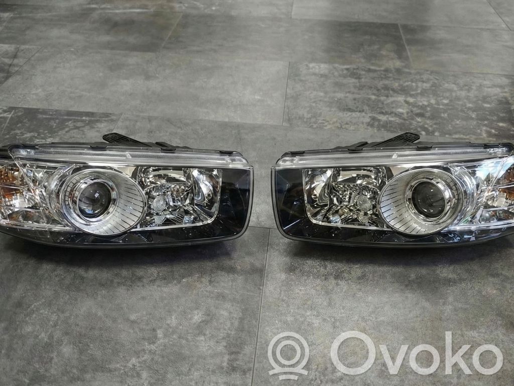 Chevrolet Captiva Scheinwerfer 
