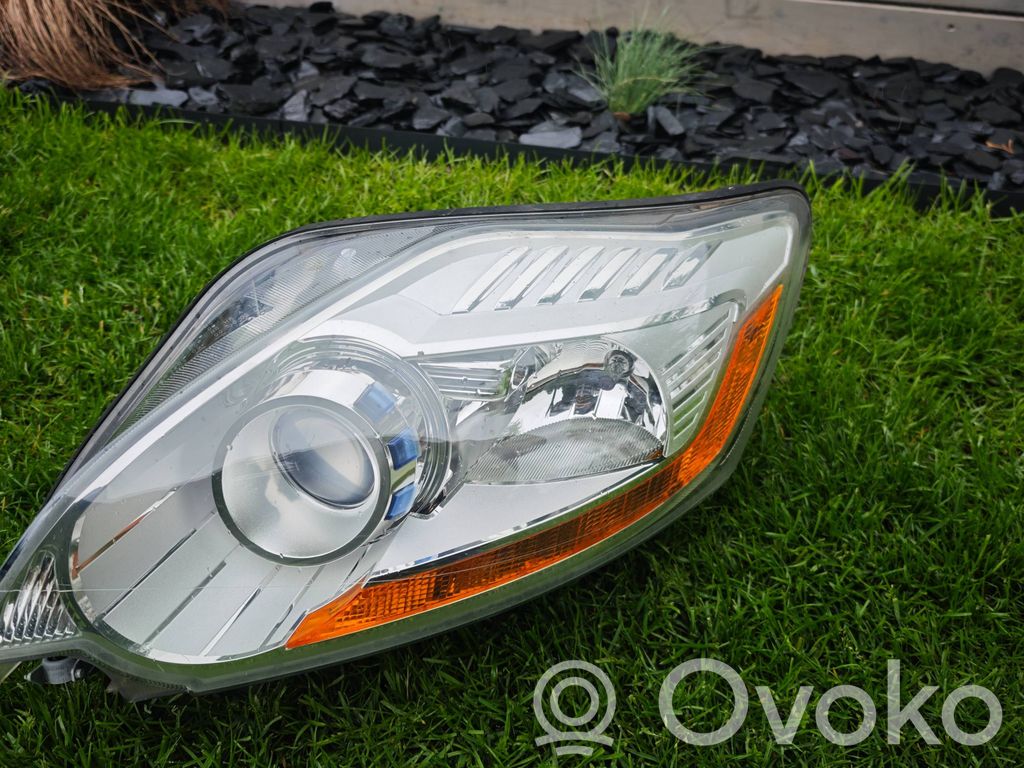 Ford Kuga I Headlight/headlamp 