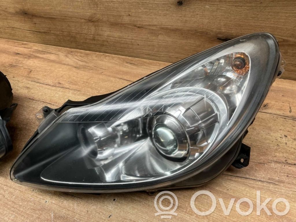 Opel Corsa D Scheinwerfer 