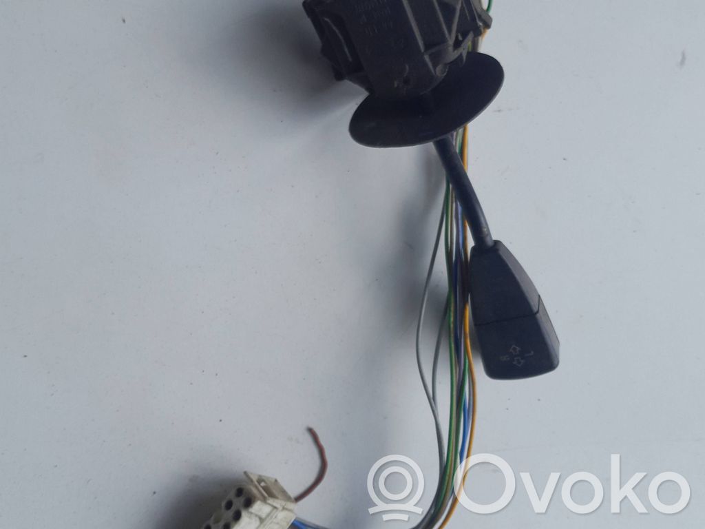 BMW 5 E34 Manetă semnalizator 