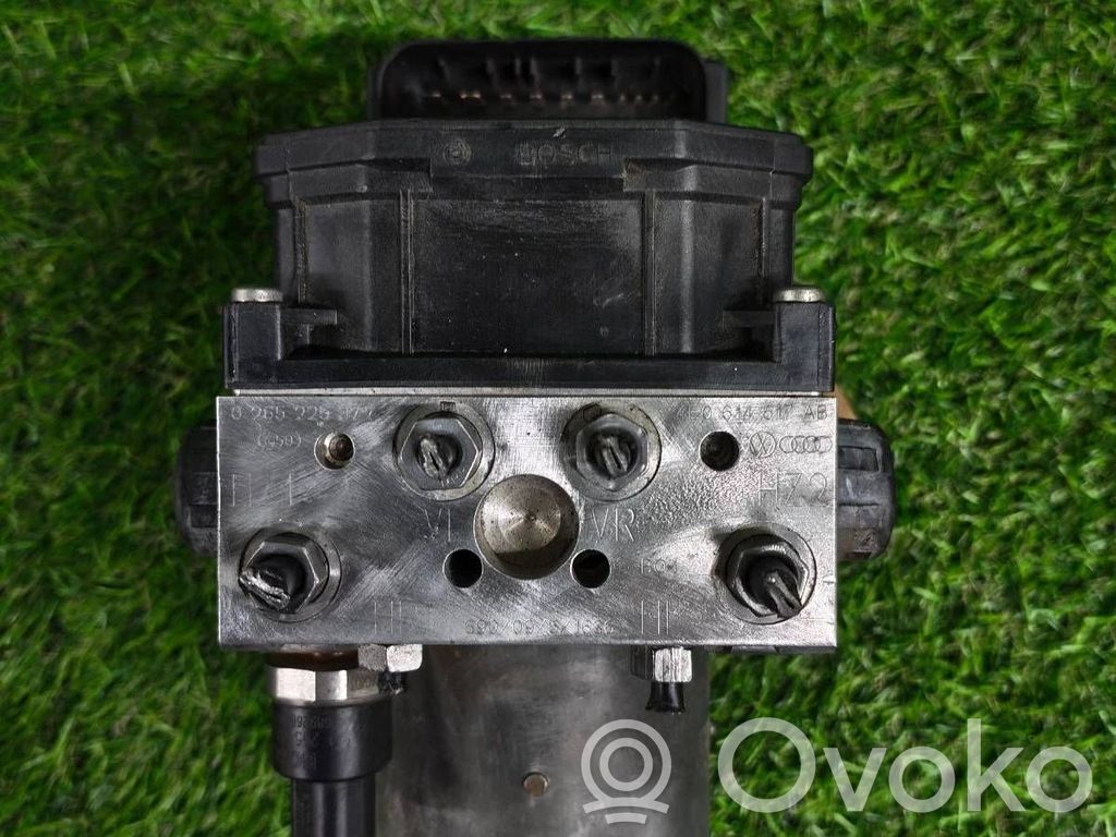 Audi A8 S8 D3 4E ABS bloks 
