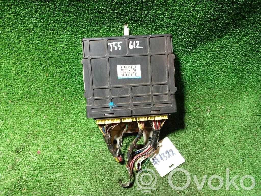 Engine control unit/module   MR577084