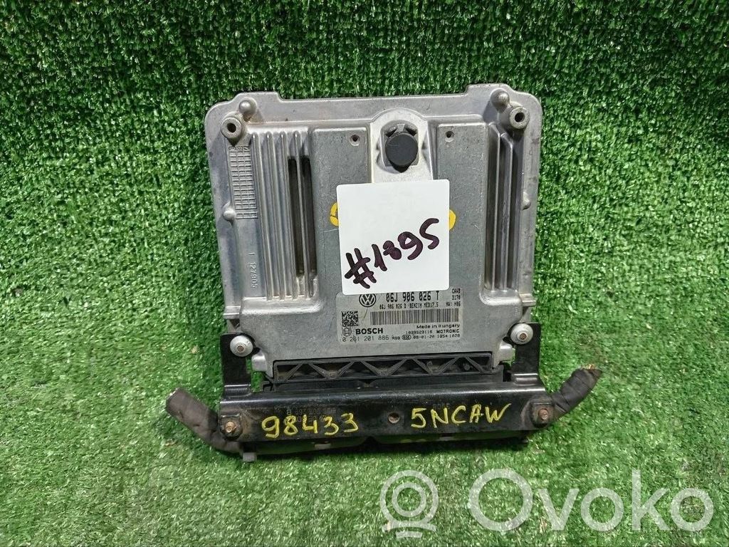 Volkswagen Tiguan Engine control unit/module 