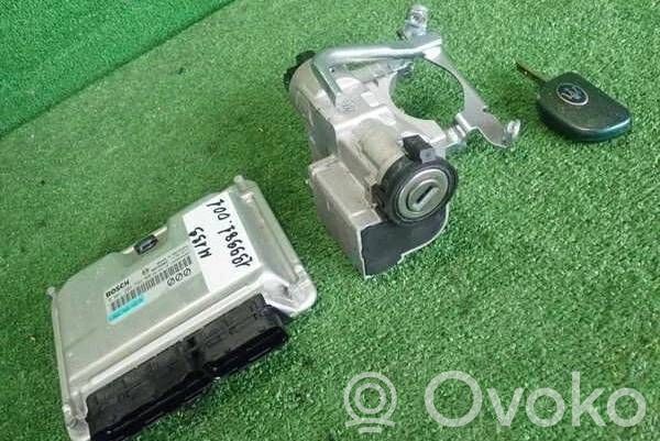 Komputer / Sterownik ECU silnika   0261208592,1039S04987,000199420