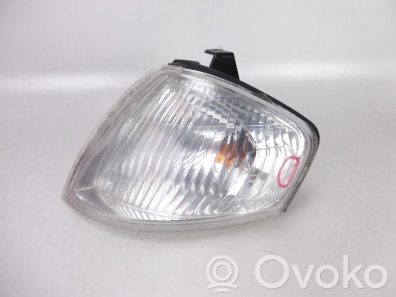 Mazda 323 Seitenblinker 