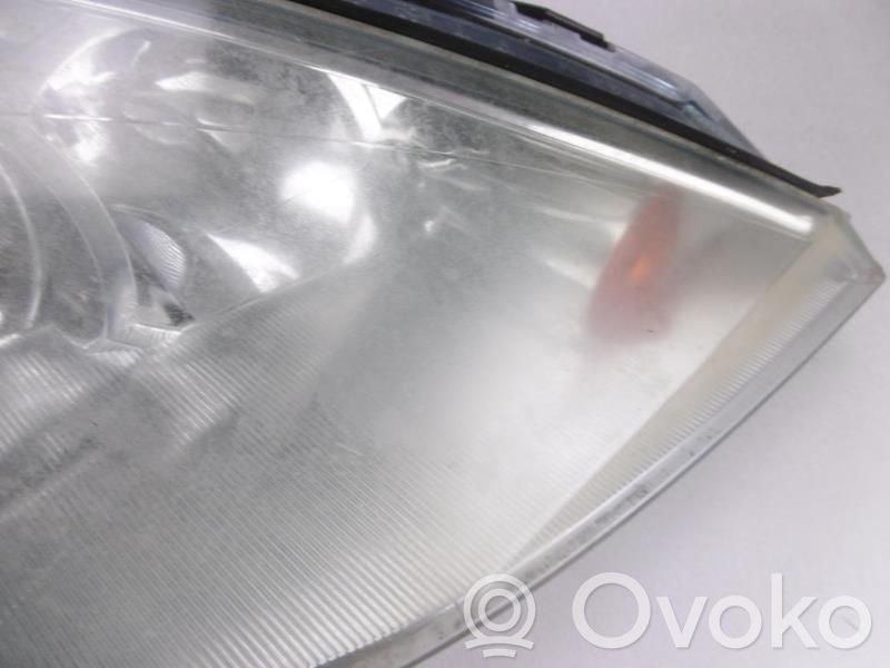 Ford Focus Scheinwerfer 