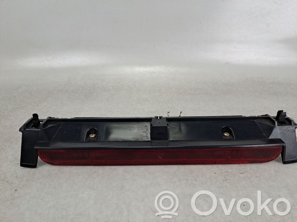 Citroen C8 Third/center stoplight 