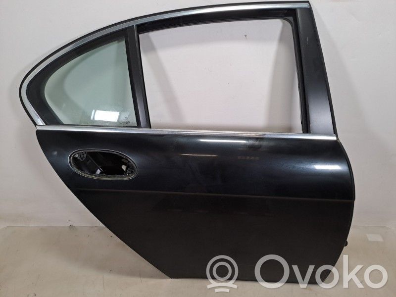 BMW 7 E65 E66 Galinės durys 
