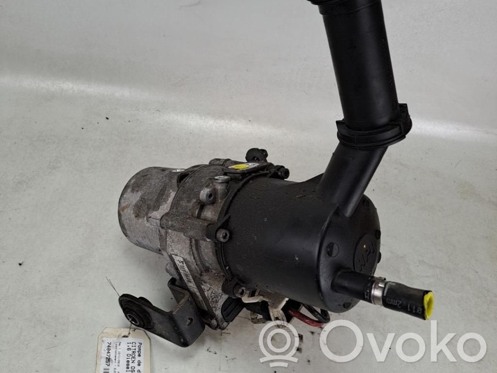 Citroen DS4 Ohjaustehostimen pumppu 