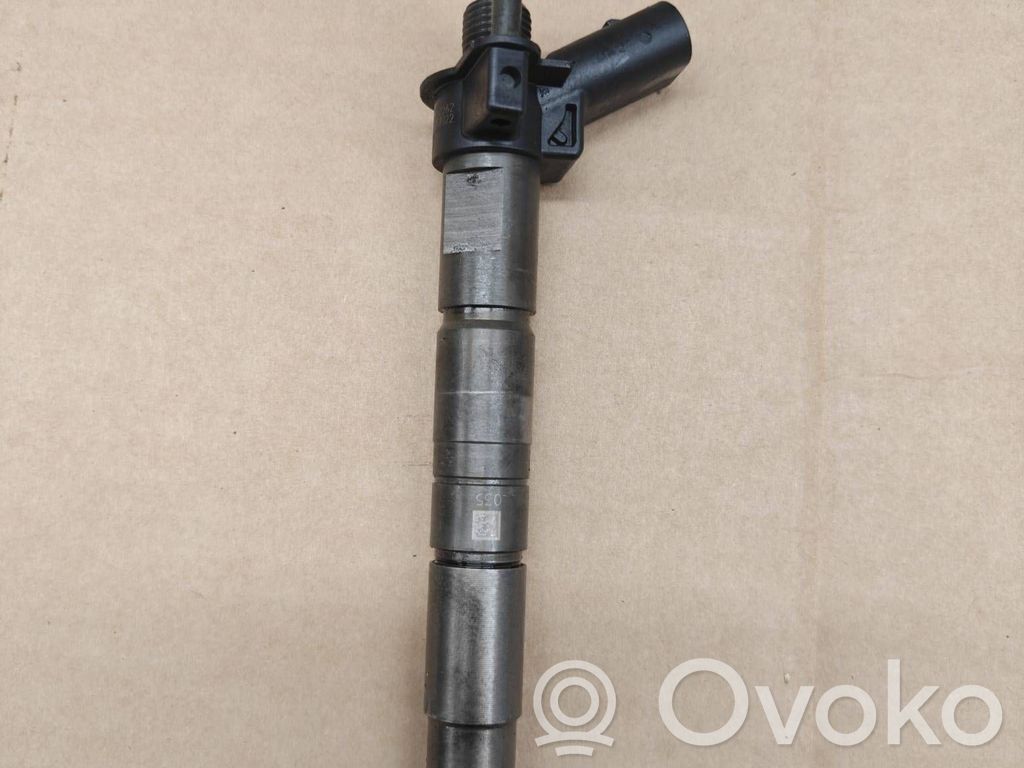 Injecteur de carburant   7797877