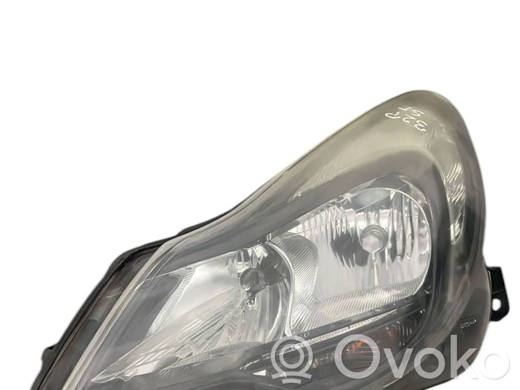 Opel Corsa D Scheinwerfer 