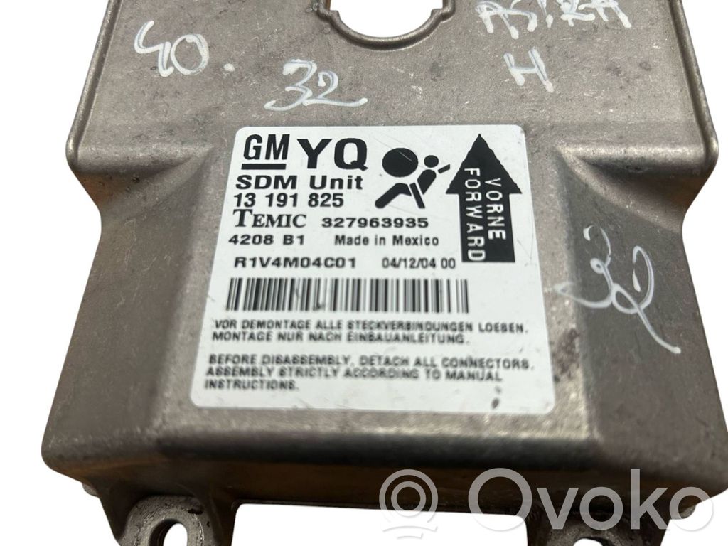 Opel Astra H Unitate/modul de comandă airbaguri 