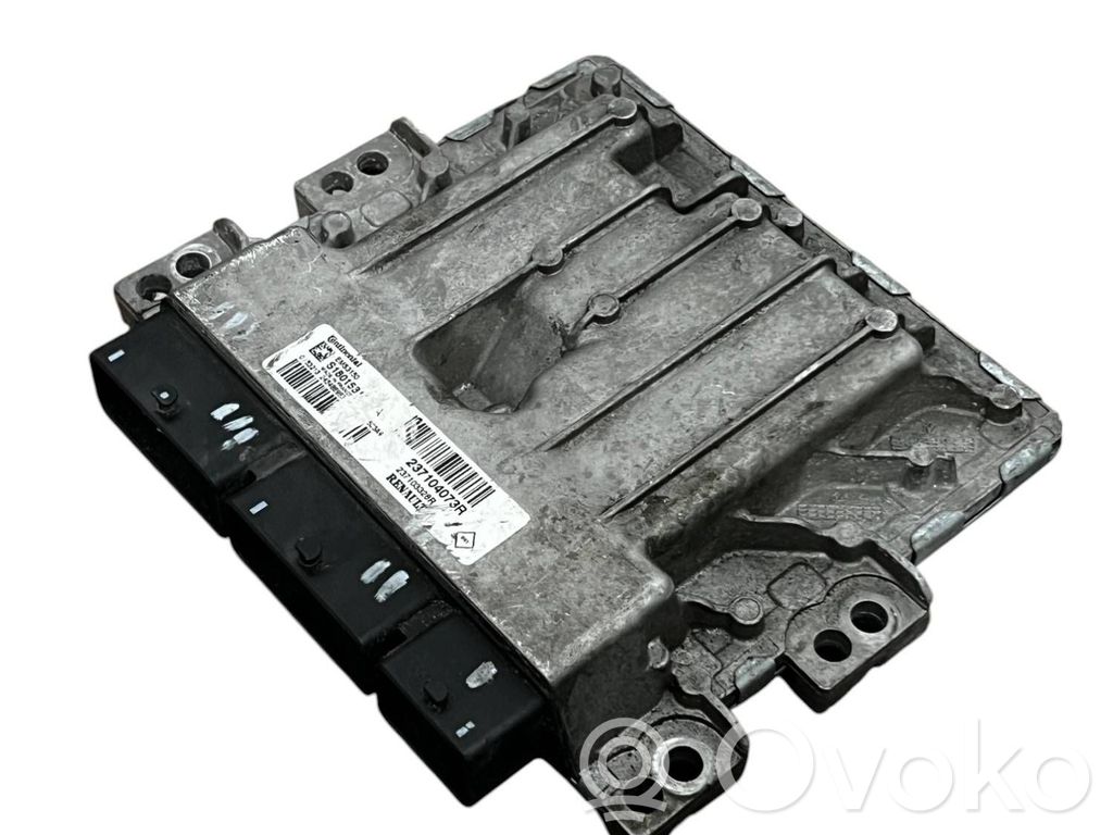 Engine control unit/module   237103328R