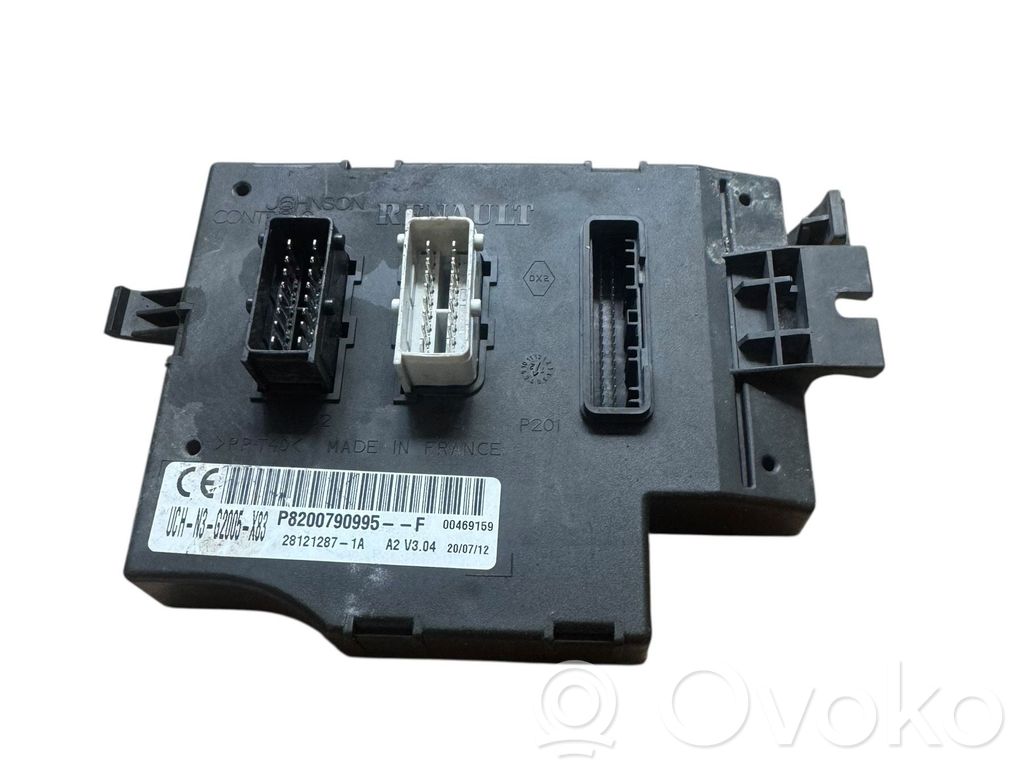 Renault Trafic II (X83) Comfort/convenience module 