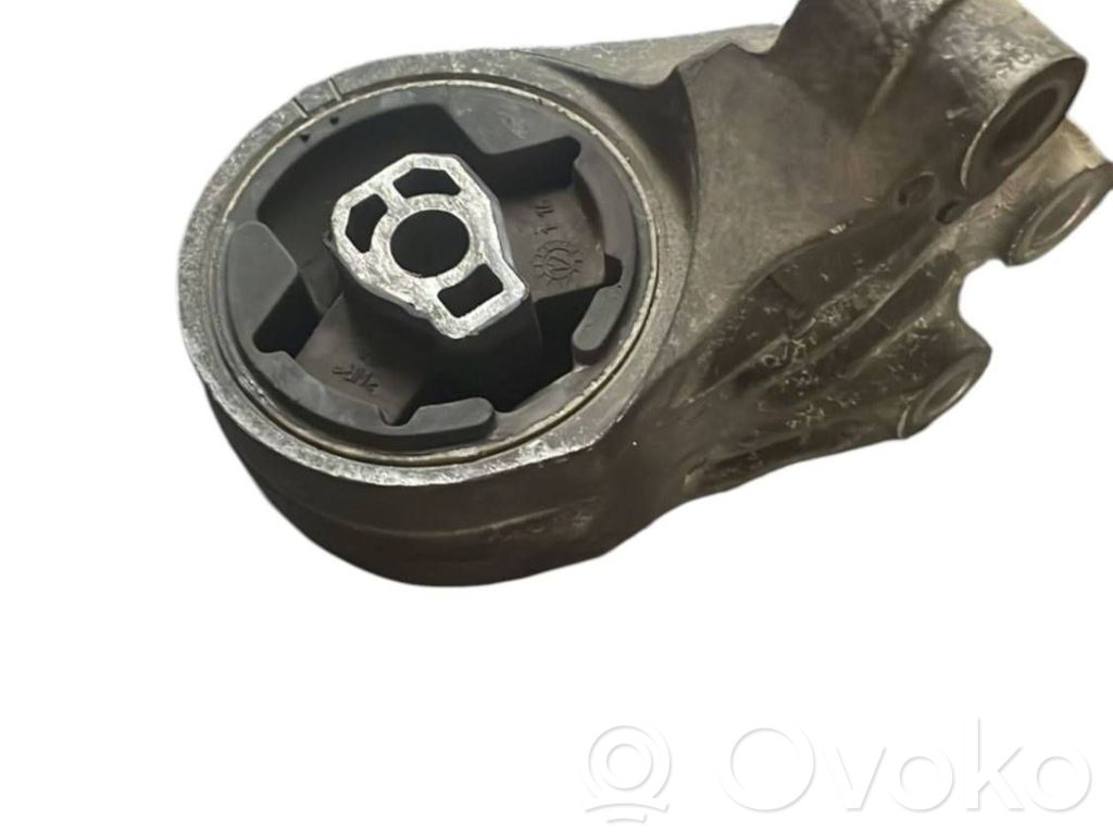 Engine mount bracket   X01187