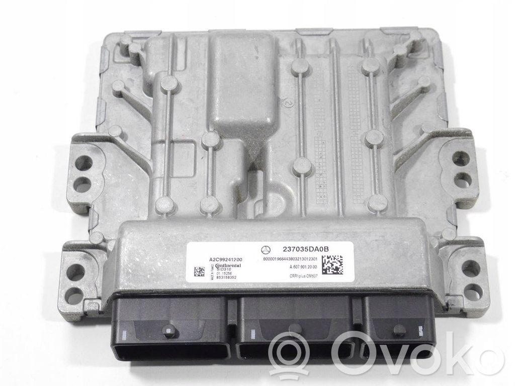 Infiniti Q30 Engine control unit/module 