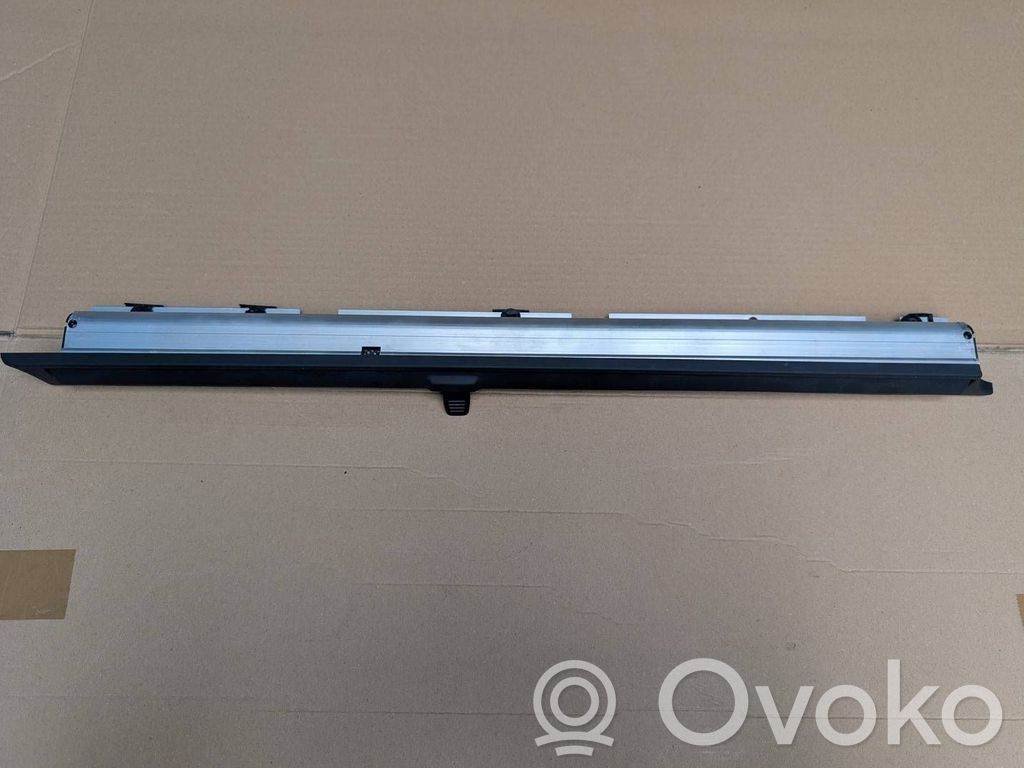 Audi A8 S8 D3 4E Galinė lango užuolaidėlė 