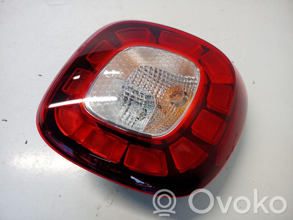 Smart ForFour II W453 Rear/tail lights 