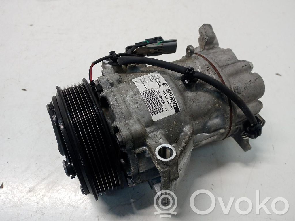 Renault Arkana Air conditioning (A/C) compressor (pump) 