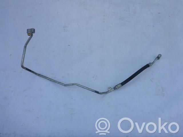BMW Z4 E85 E86 Ilmastointilaitteen putki (A/C) 