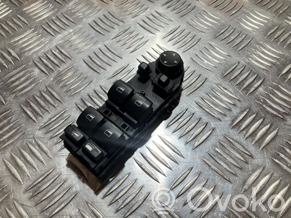 Quarter vent window switch   8029902,8029902