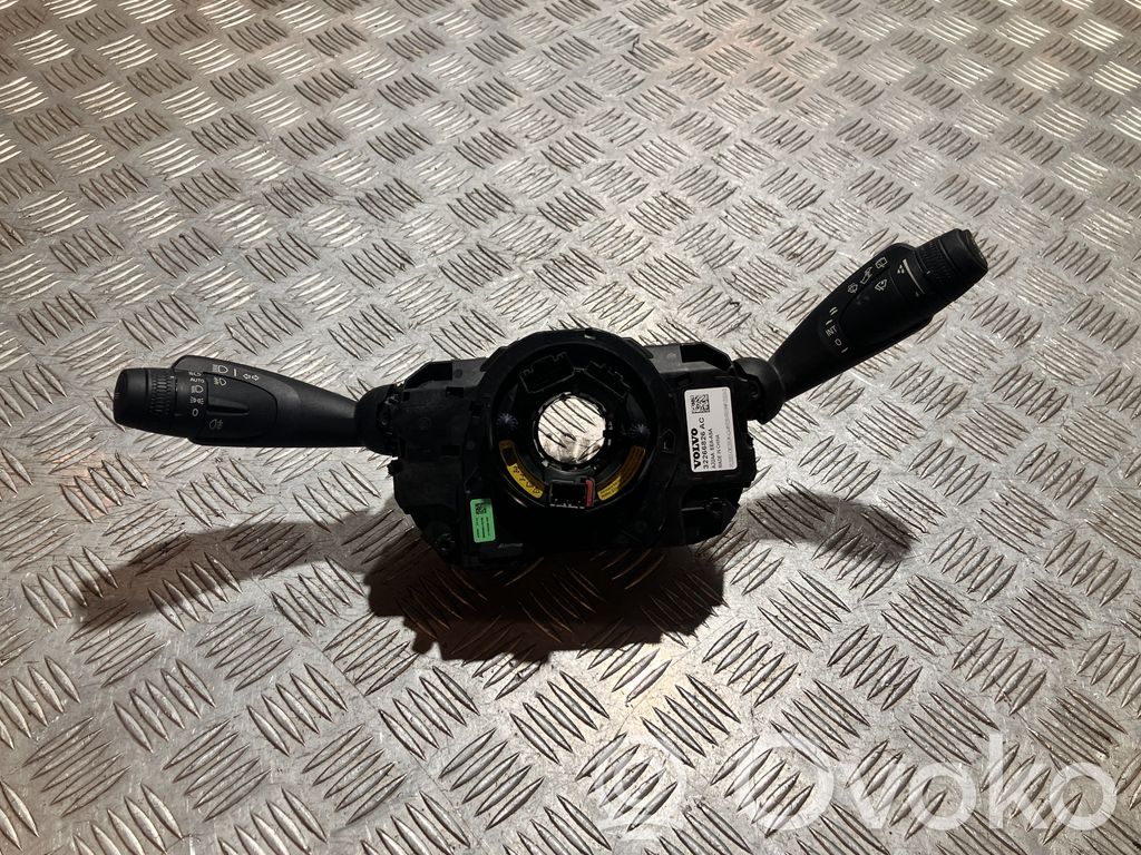 Volvo XC40 Interruptor del limpiafaros 