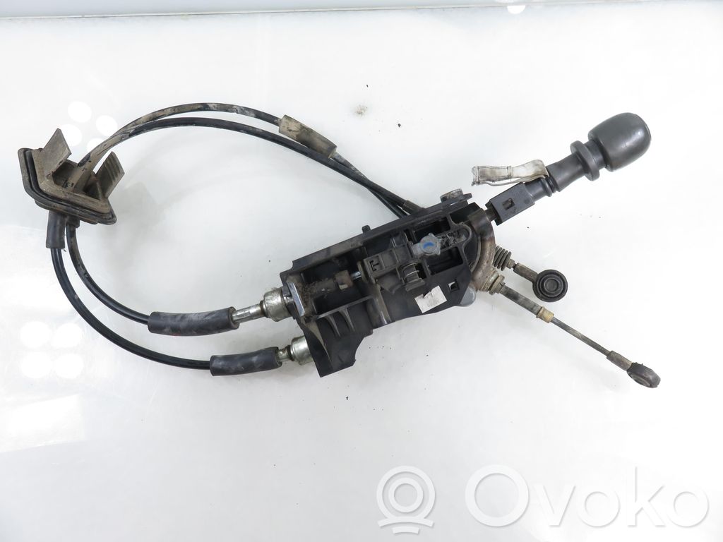 Fiat Panda II Vaihteenvalitsimen verhoilu 