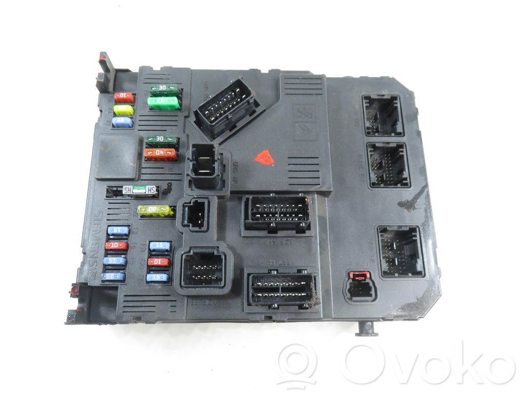 Peugeot 206 Unidad de control/módulo de carrocería central 