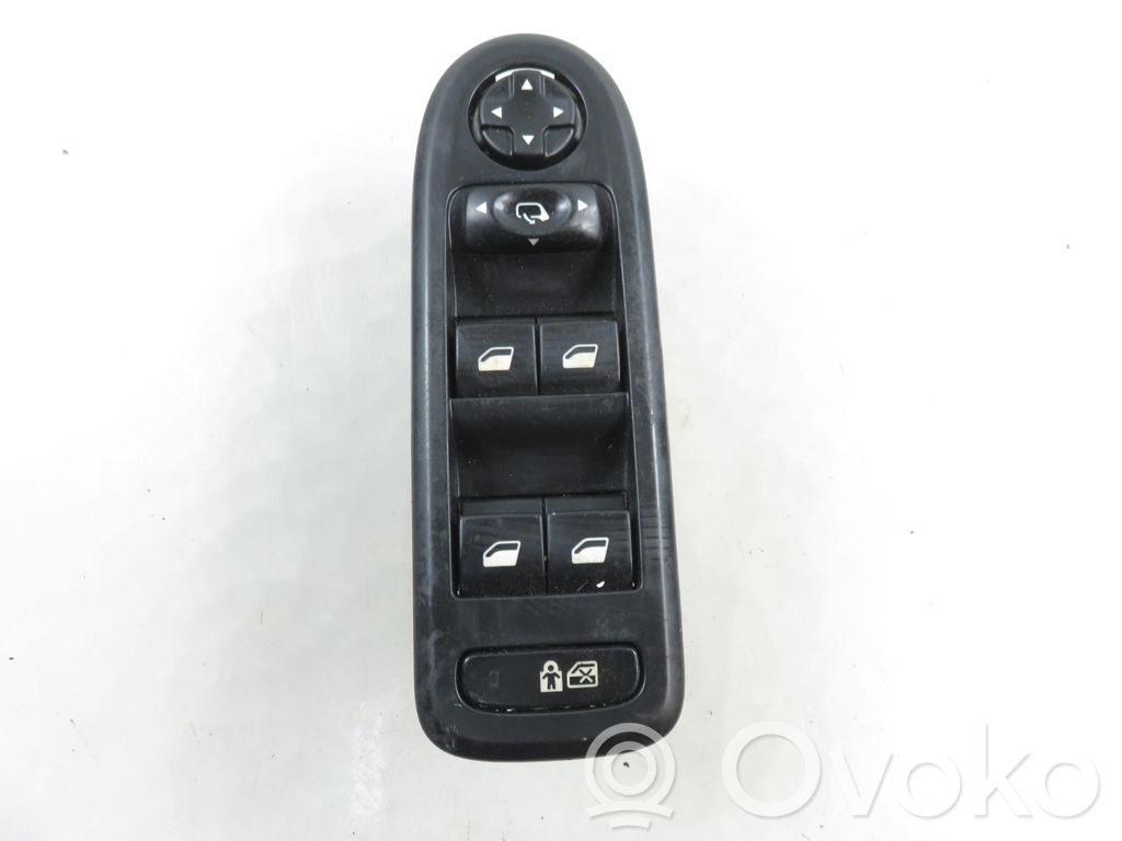 Citroen C5 Electric window control switch 