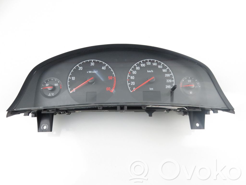 Opel Vectra C Speedometer (instrument cluster) 