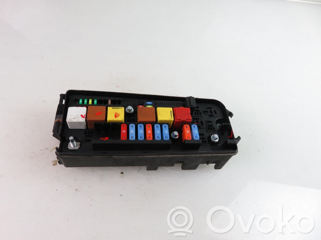 Opel Vectra C Unidad de control/módulo de carrocería central 