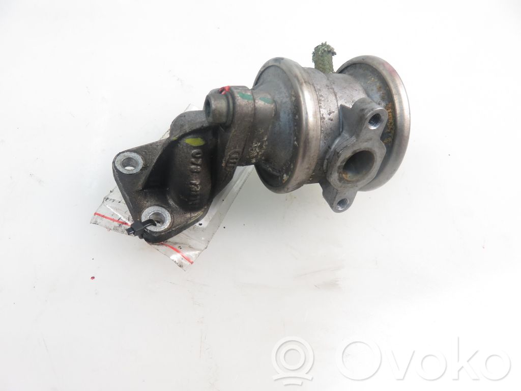 Audi A6 S6 C5 4B Supapă EGR 