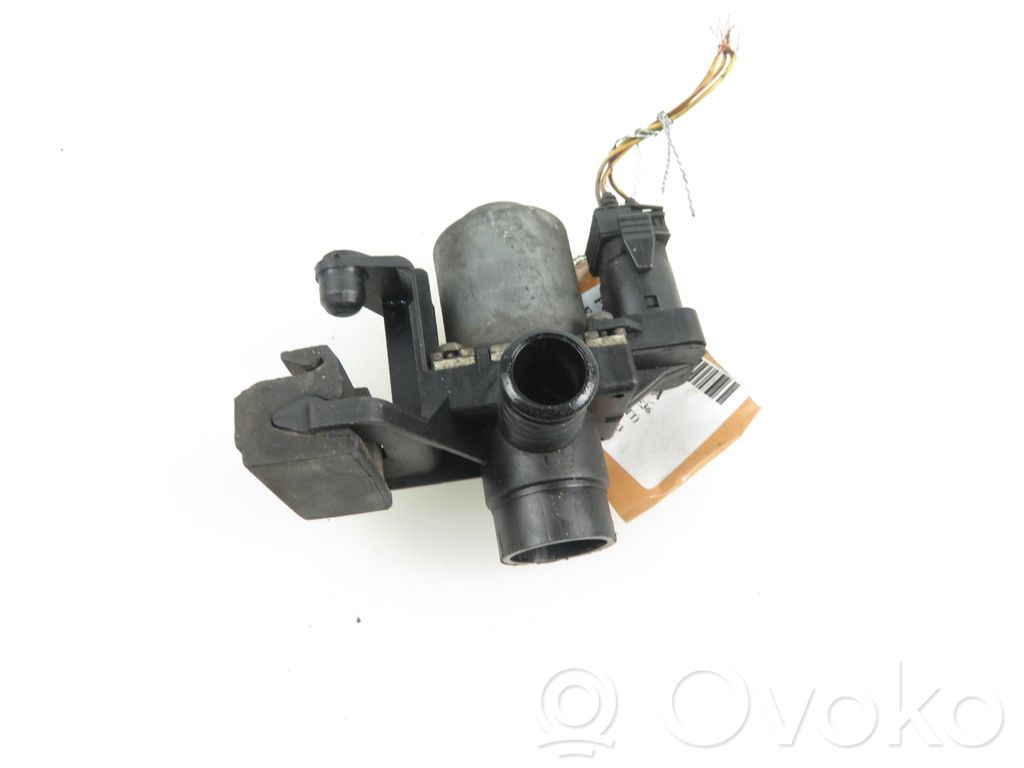 BMW 3 E36 Valvola di regolazione del liquido di raffreddamento e del riscaldatore 