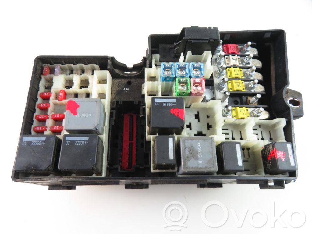 Ford Focus Drošinātāju kaste (komplekts) 